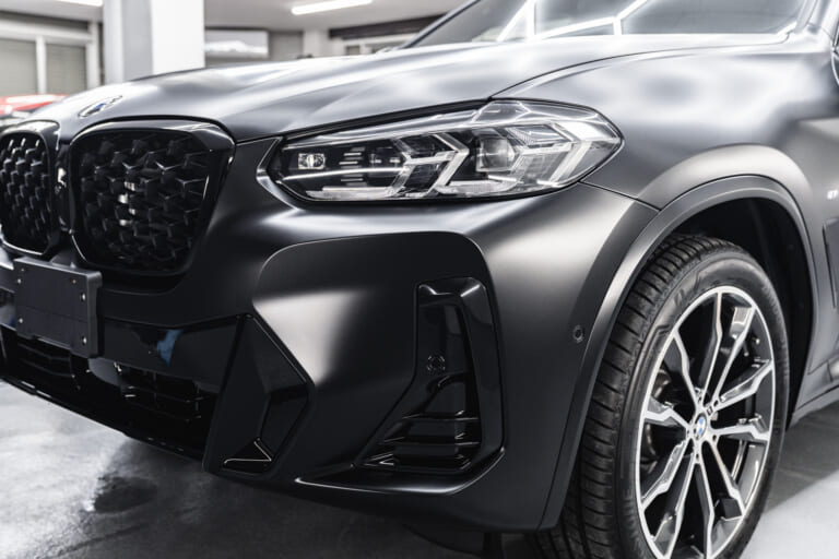 BMW X4にマットPPFを部分施工★艶消しカスタムでドレスアップ！